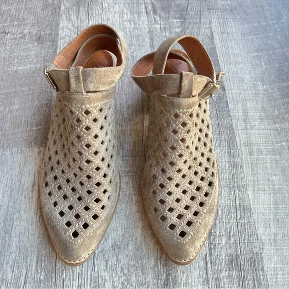Jeffrey Campbell Anthropologie Rebus Shooties Size 9.5 - Picture 3 of 14